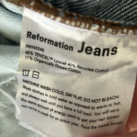 Reformation Shasta Destroyed Mid-Rise Straight Leg Jeans Waist 26 - Picture 13 of 14